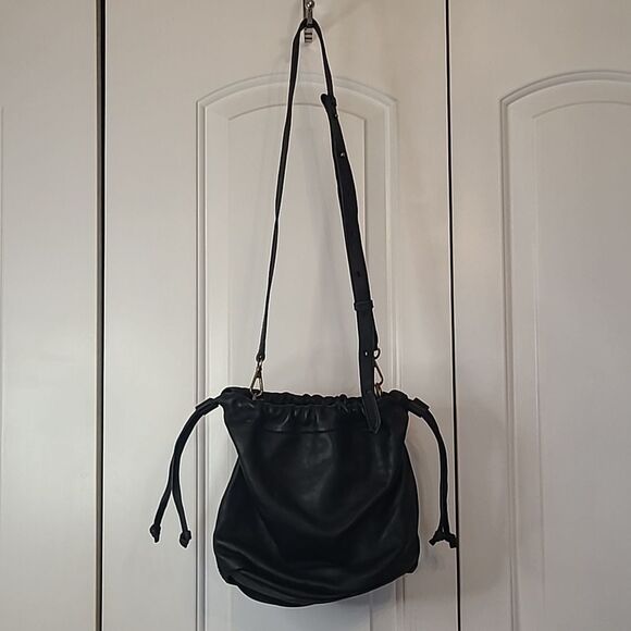 Madewell The Piazza Bucket Bag Black Leather Adustable Crossbody - Picture 3 of 15